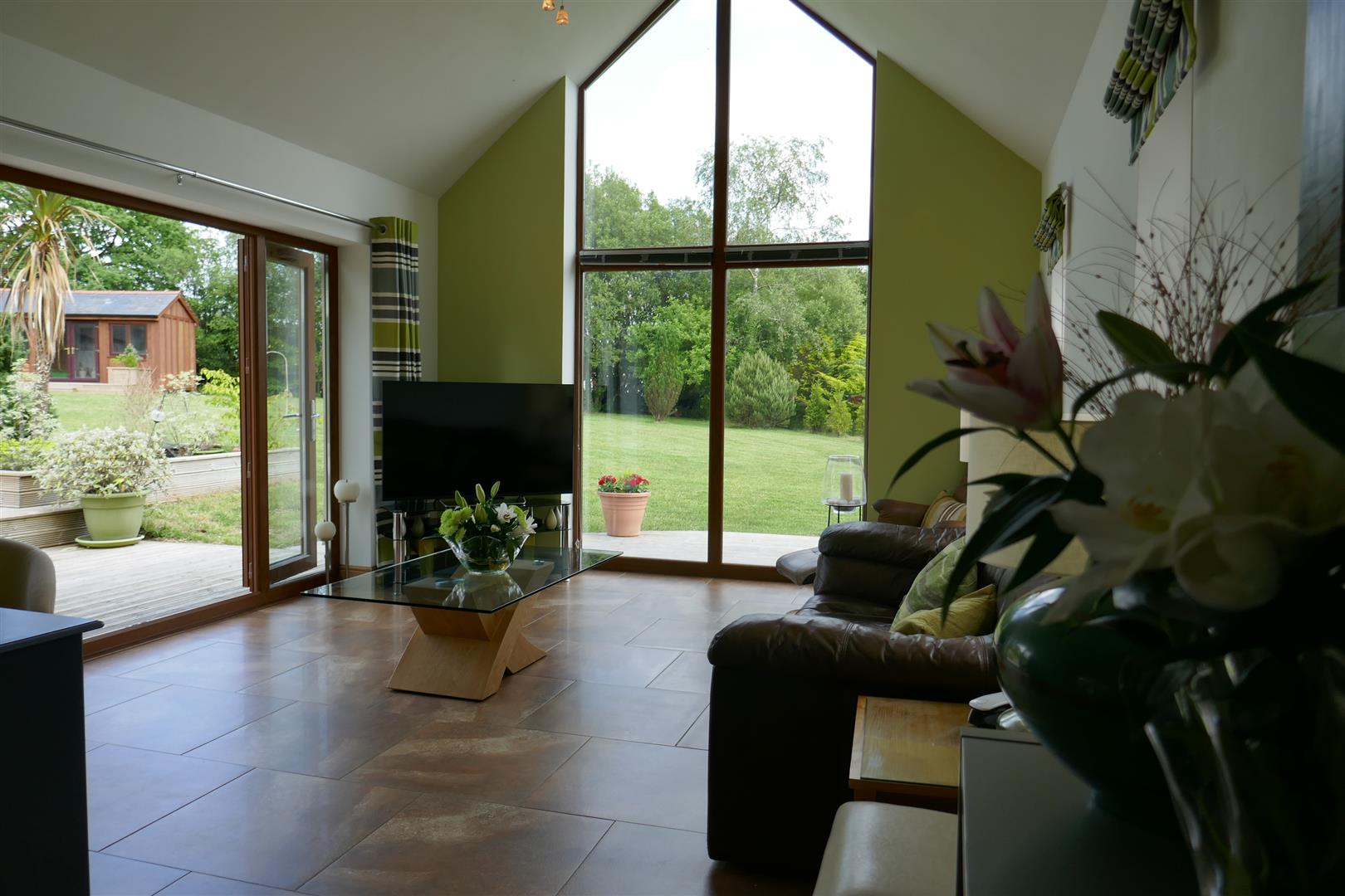 SUN ROOM
